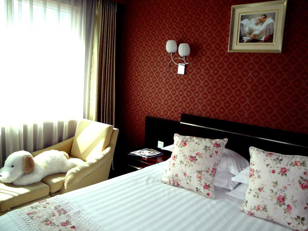 Overseas Chinese International Hotel Qingdao Eksteriør bilde