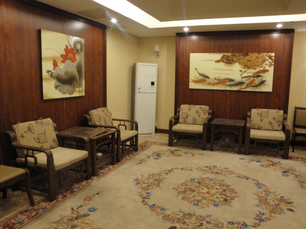 Overseas Chinese International Hotel Qingdao Eksteriør bilde