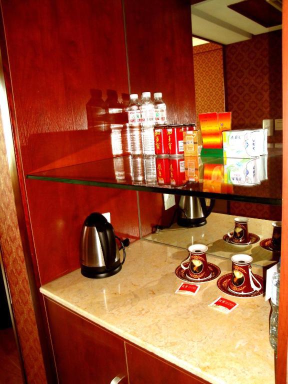 Overseas Chinese International Hotel Qingdao Rom bilde